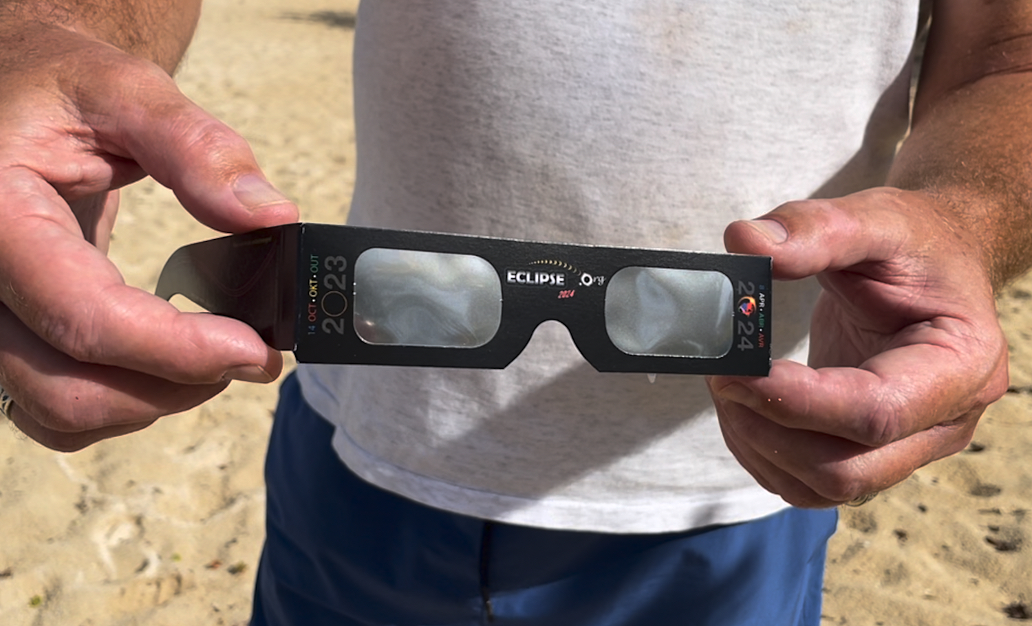 How To Use Solar Eclipse Glasses Safely – Eclipseguy.com – Eclipse 